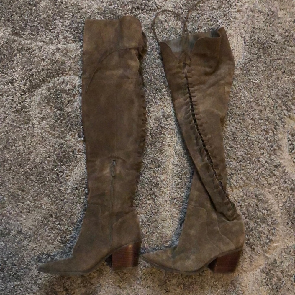 ALDO OVER THE KNEE LACE UP BOOTS 7.5